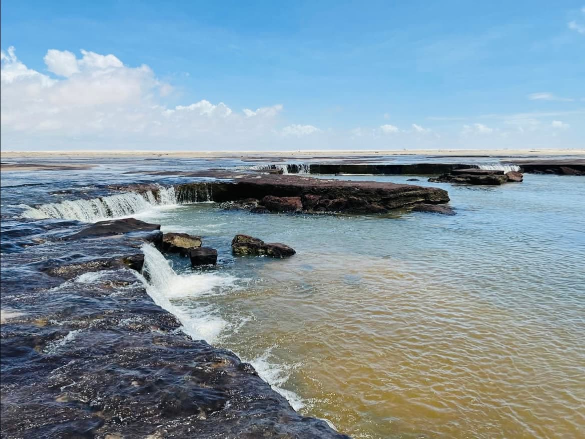 Imagem de Bate e Volta Atins