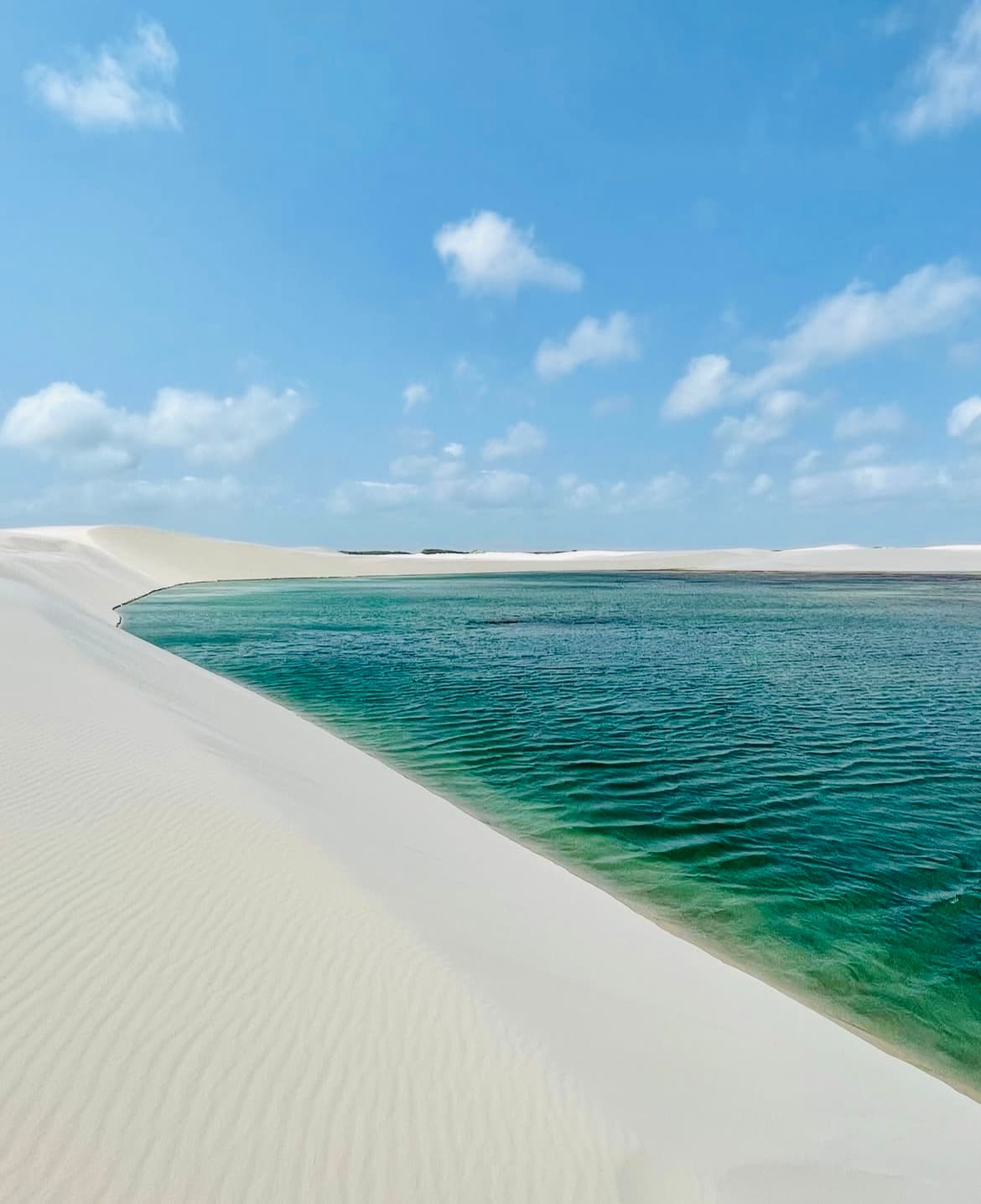 Imagem de Bate e Volta Atins